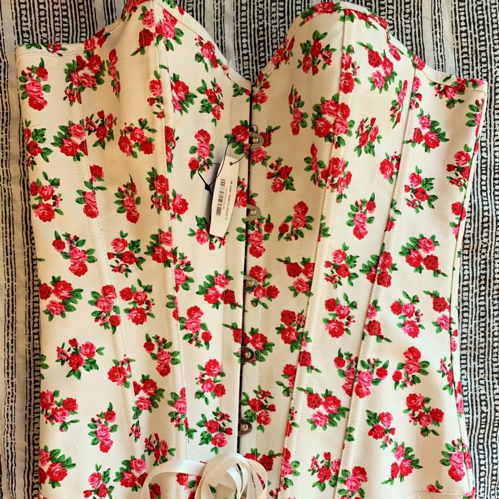 NWT Adore me boned corset